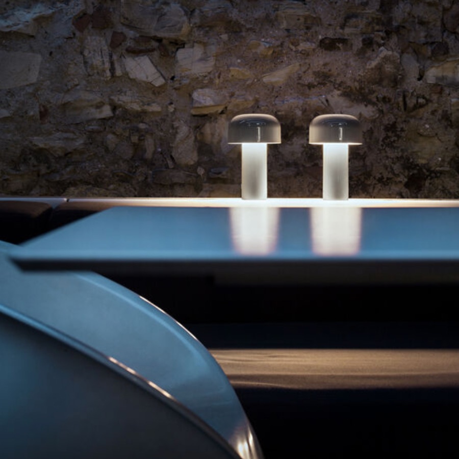 BELLHOP Lampe de table simple et coloré en forme de champignon