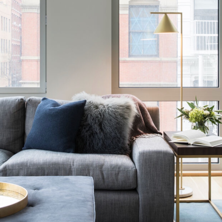 Captain Flint Lampadaire fin avec abat jour en forme de cône